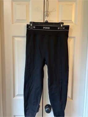 PINK Victoria's Secret Black Active Leggings Size xl